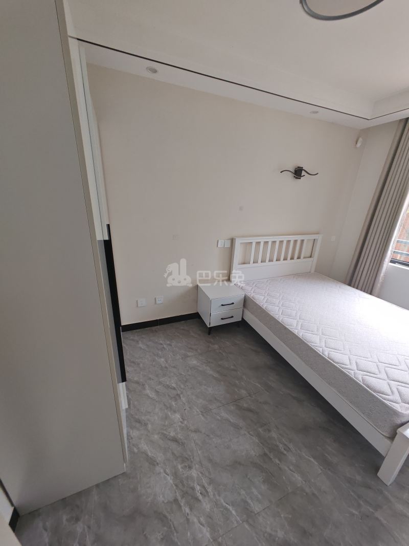 佘北家园银杏苑14703155卧室图2