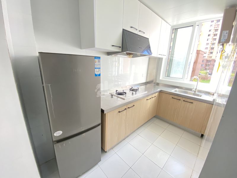 金海华城康平佳苑14703178厨房图2