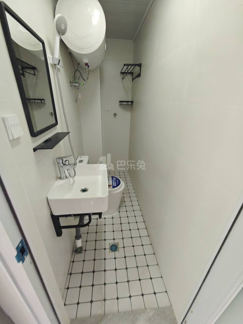 金榜新苑北区14724669卫生间图8