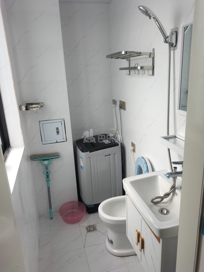 书香嘉苑14726388卫生间图8