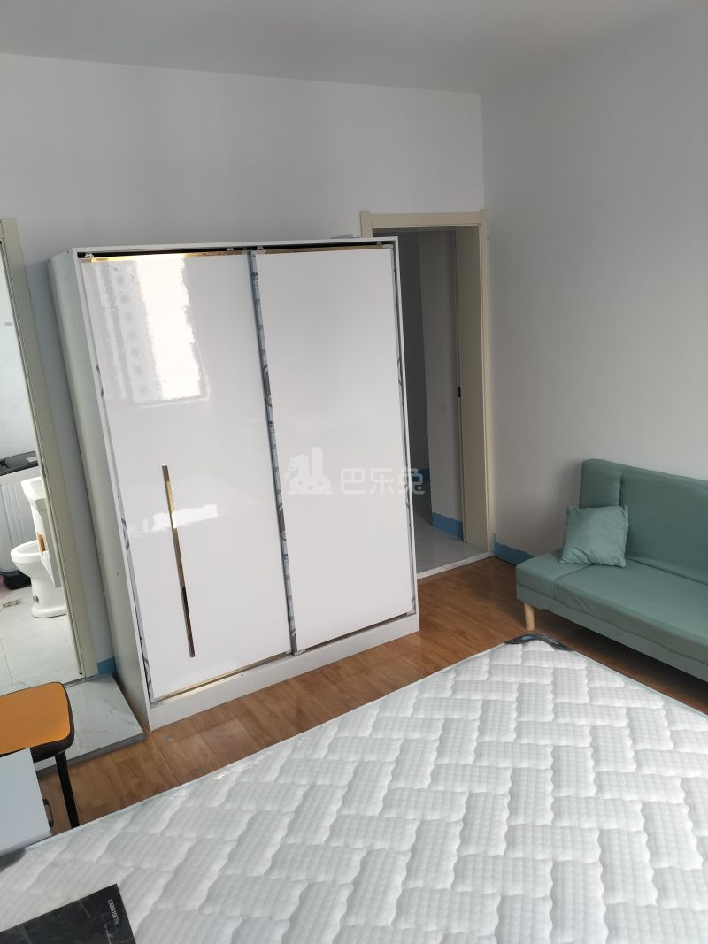 书香嘉苑14726388卧室图3