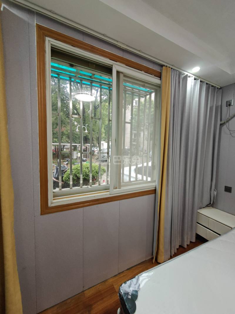 五彩星辰14763825卧室窗户图7