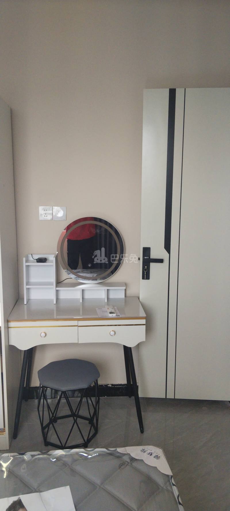 书香嘉苑14789318卧室图2