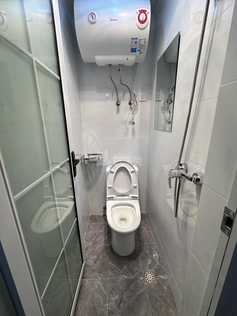 和合新村东区14802562卫生间图10