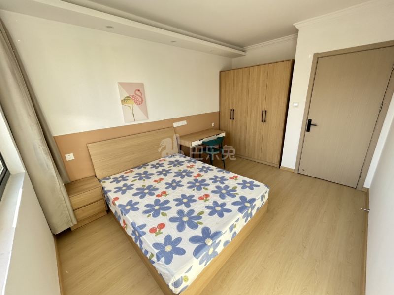 万嘉欣苑14816694卧室图6