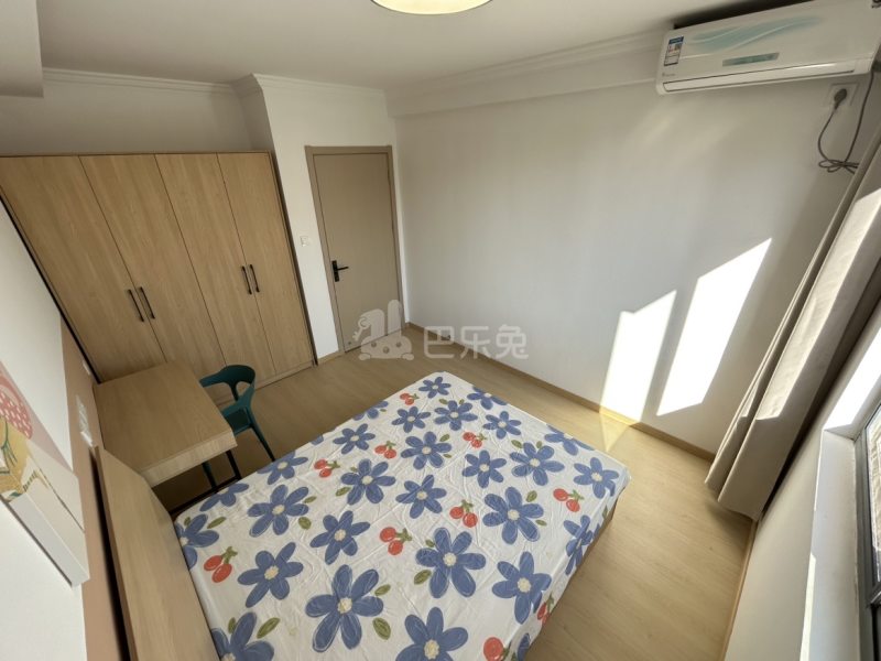 万嘉欣苑14816694客厅图12