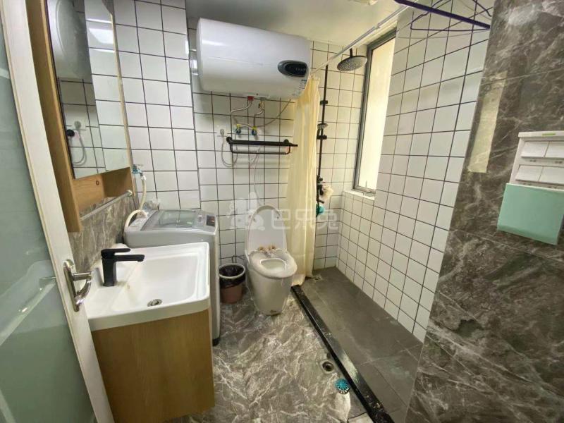 唐丰苑14843786卫生间图7