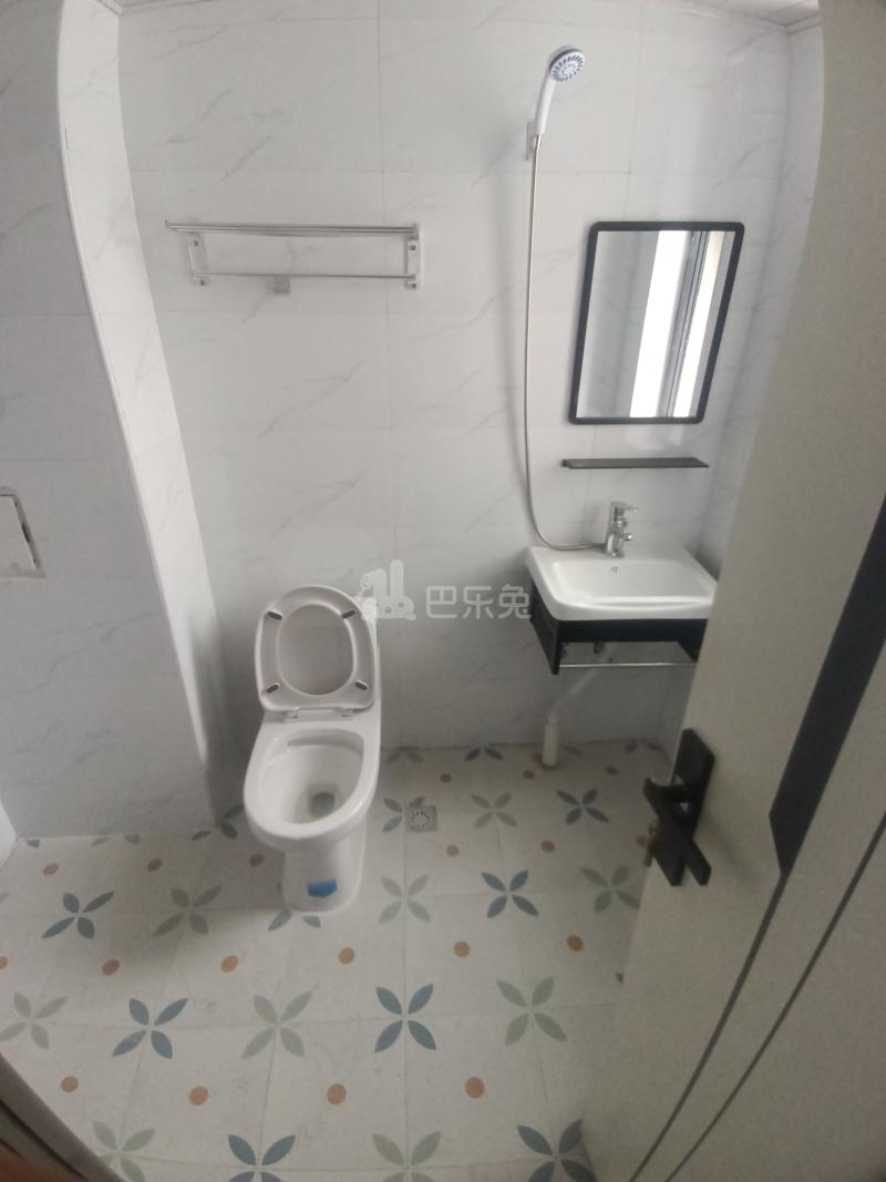外冈和苑14904245卫生间图5