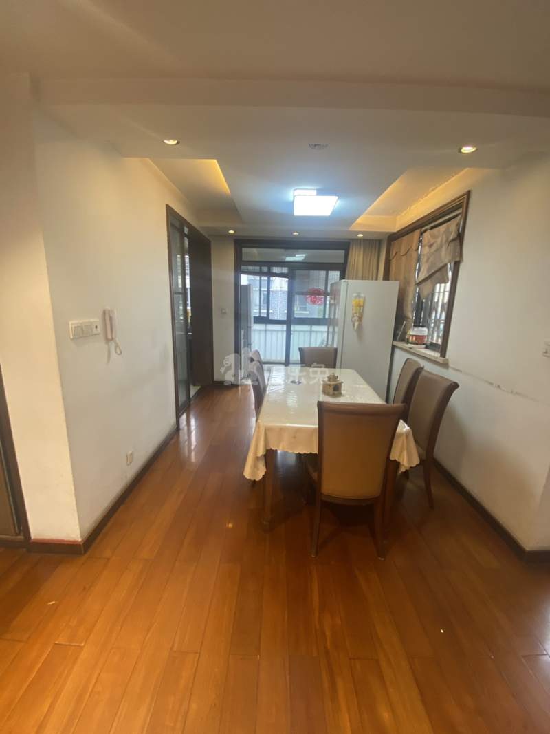 远景佳苑（大华路1355弄）14926792客厅图6