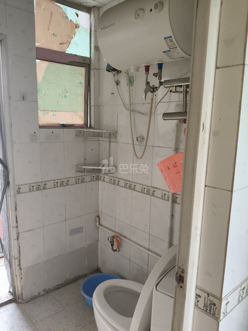 南龙苑14967817卫生间图5