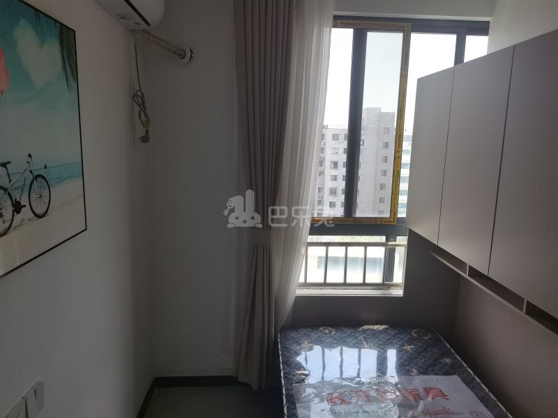 华泾绿苑15002986卧室图6