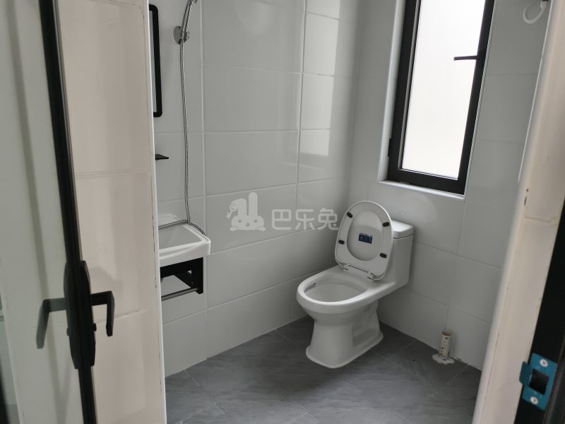 浦江莘松绿锦园(南区)15031995卫生间图5