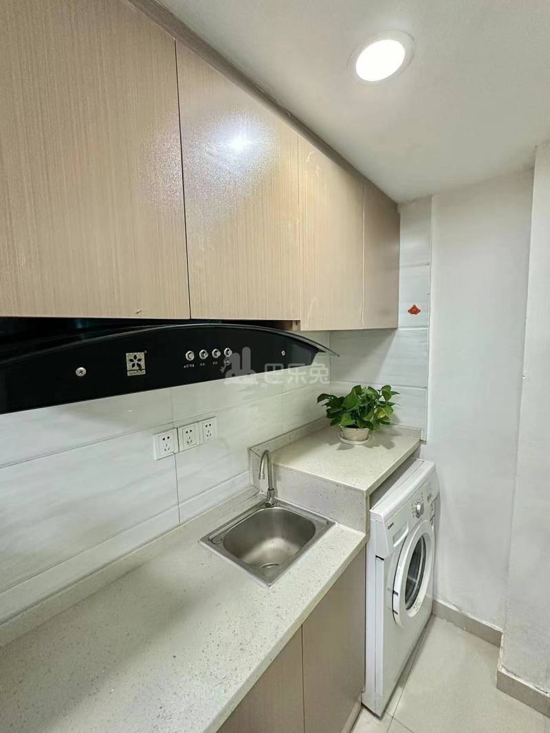 鑫佳青年公寓15033793周边环境图6