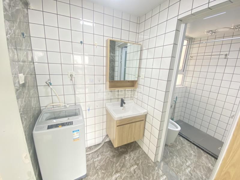 金海华城华彩新苑15041842卫生间图3