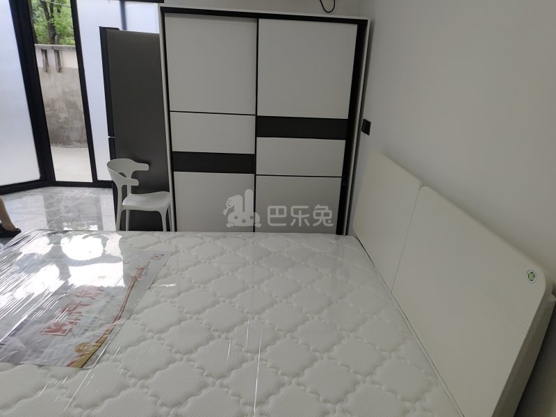 莘松七村15073809卧室图2