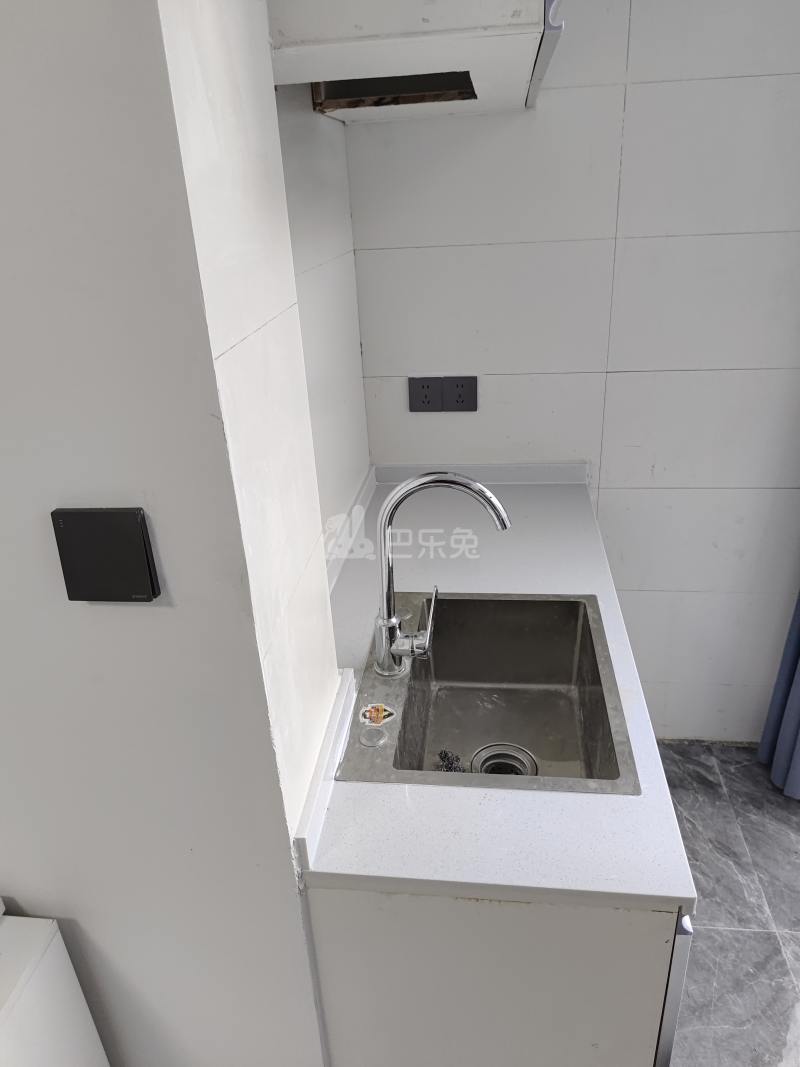 莘松七村15073809厨房图4