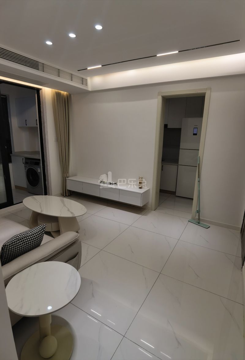 粤秀名邸15082634客厅图5