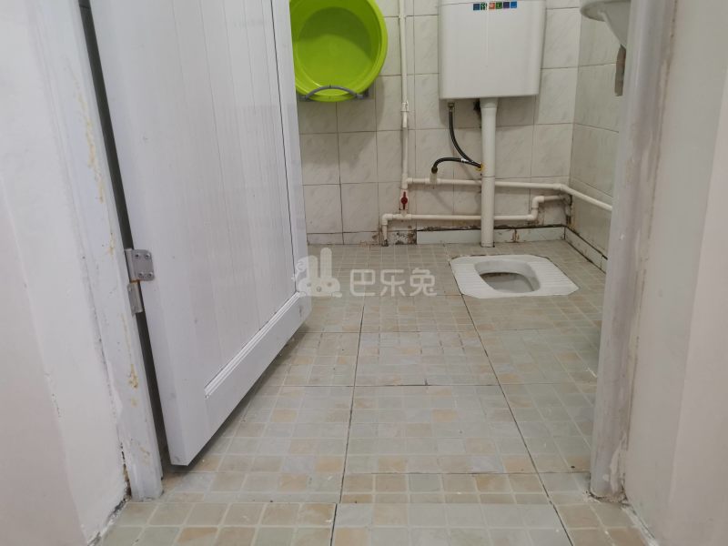 向南综合楼1508255卫生间图9