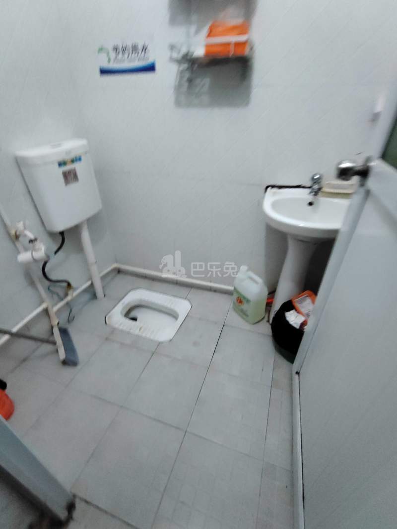 向南综合楼1508252卫生间图6