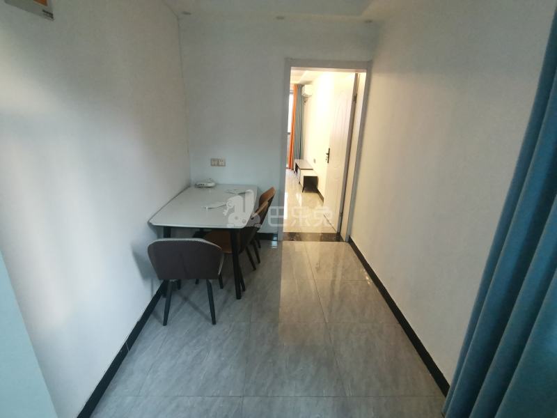 万荣东怡小区（灵石路733弄）15099920客厅图4