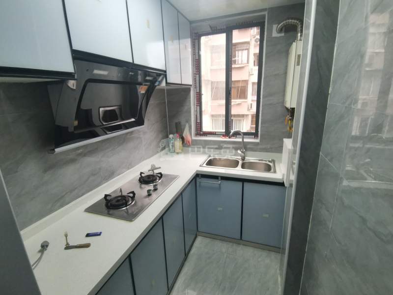 万荣东怡小区（灵石路733弄）15099920厨房图5