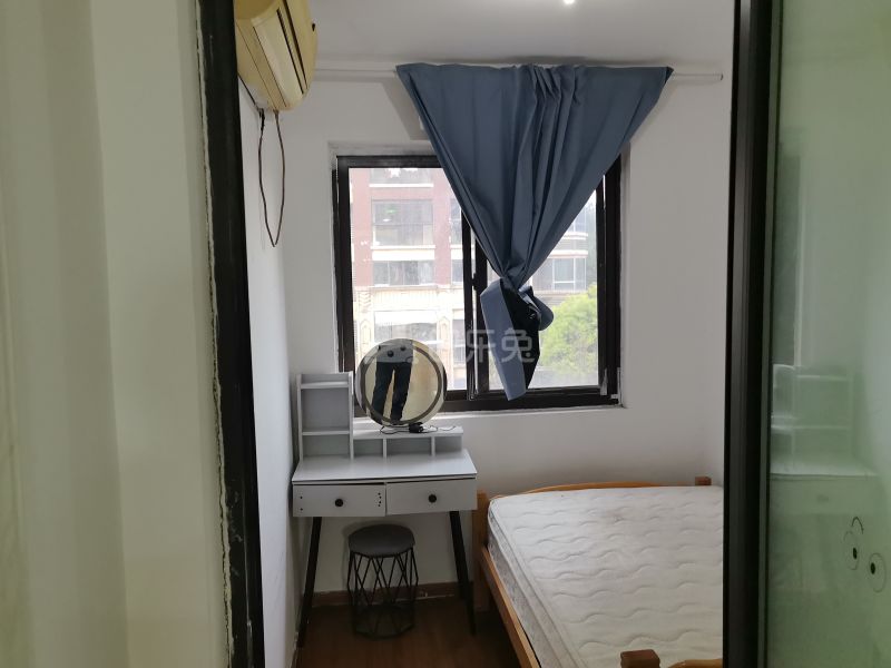 旭辉玫瑰湾15112440卧室图6