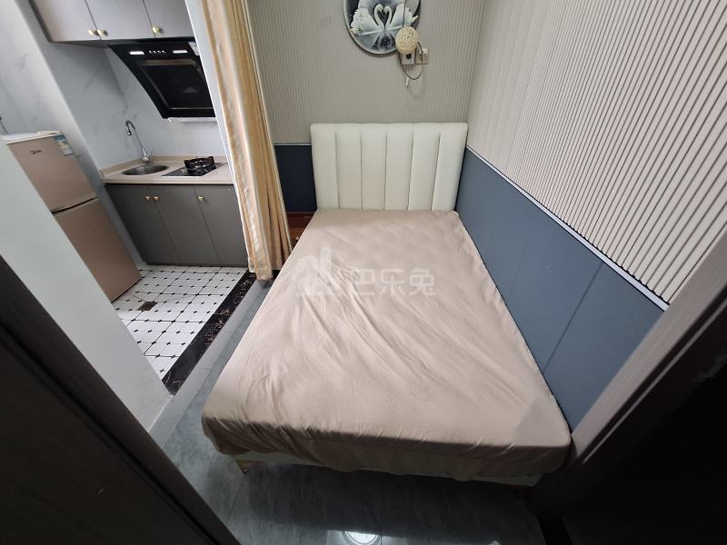 泰翔嘉苑15118685卧室图0