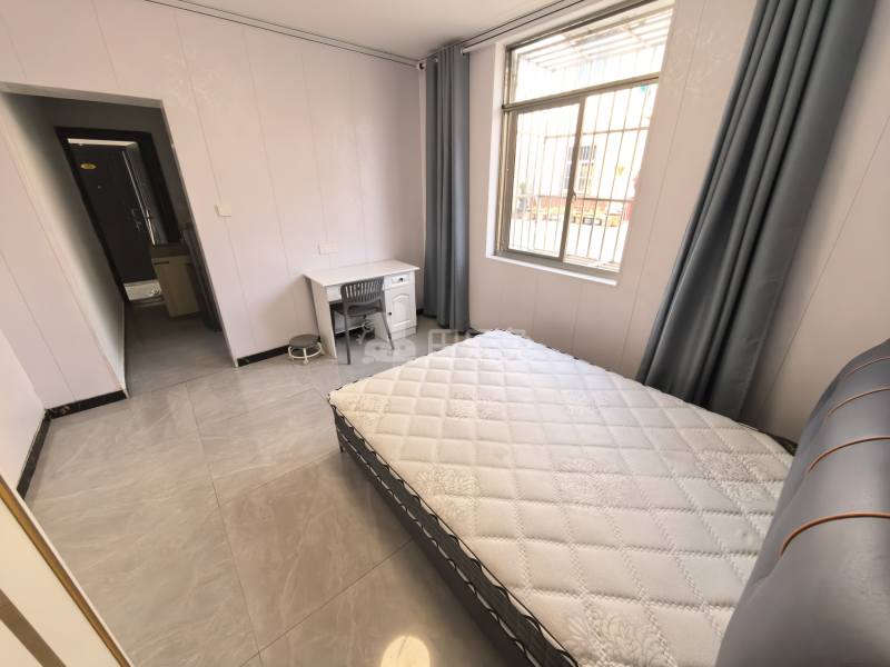 光辉村曙光15141710卧室图3