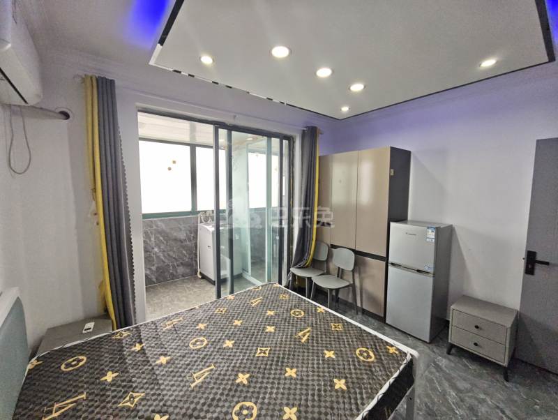 华泾绿苑15204896卧室图1