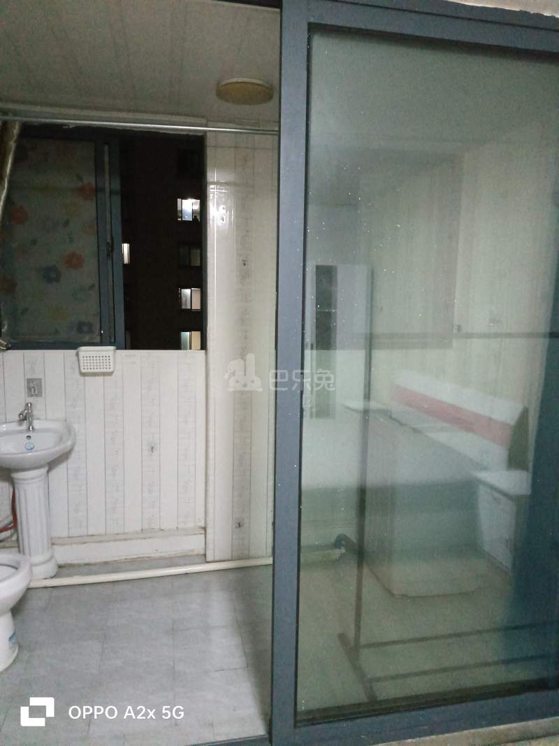 贺桥公寓15214070卧室窗户图22