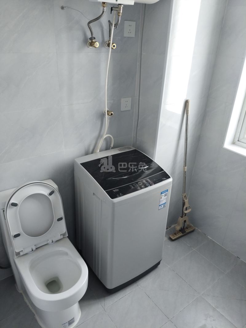 绿久苑15234743卫生间图6