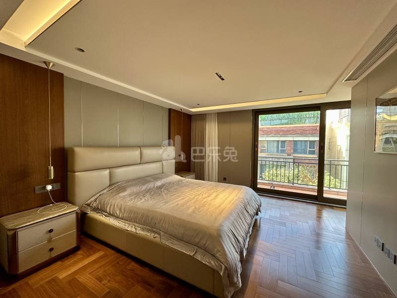 臻水岸苑15240528卧室图12