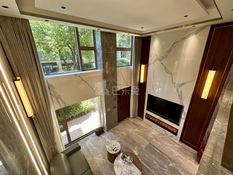 臻水岸苑15240528卧室图7