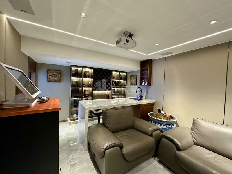 臻水岸苑15240528卧室图5