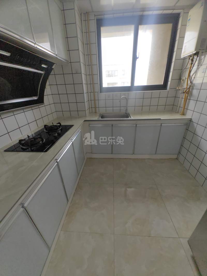 宝地佘山1号小区15356726厨房图10