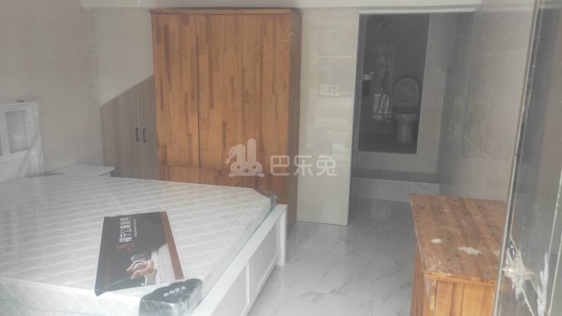 茵芳小区（九泾路680弄）1536985卧室图0