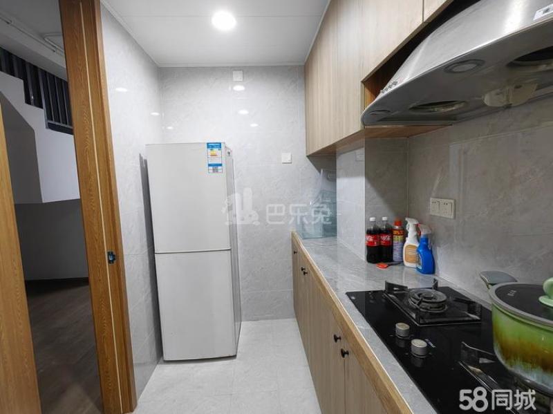 象屿滨江悦府15375235卧室图6