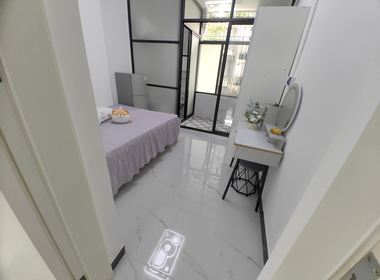 深圳金鸡路9号 1室0厅1卫