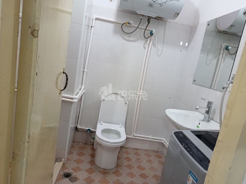 金龙新村15441143卫生间图9