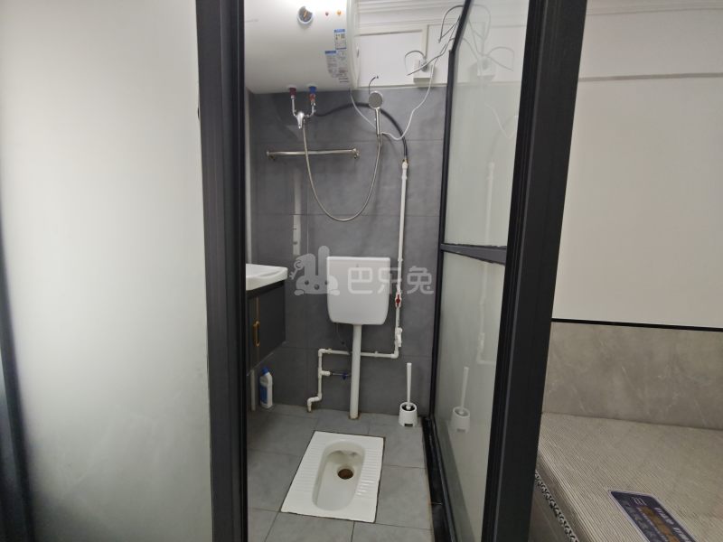 南光花园15444295卫生间图5