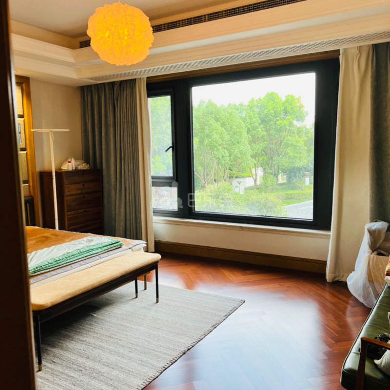 金地佘山天境15449835卧室图0