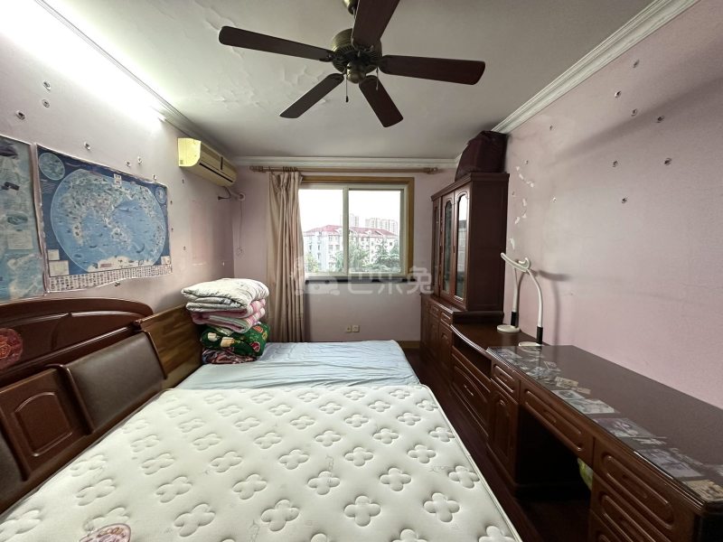 梅陇十一村15455614卧室图2