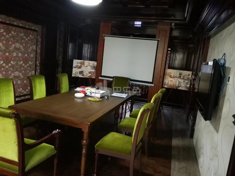 荣乐中路115弄小区15463877卧室图0