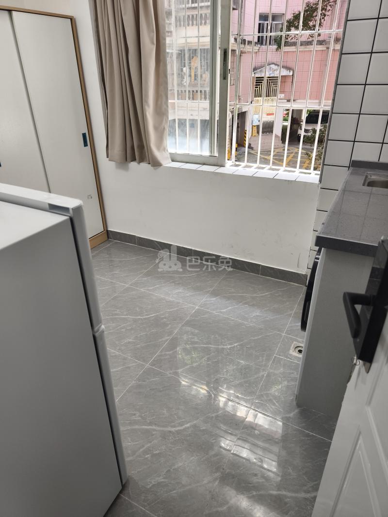 世界花园雅兰居15482861卧室图0