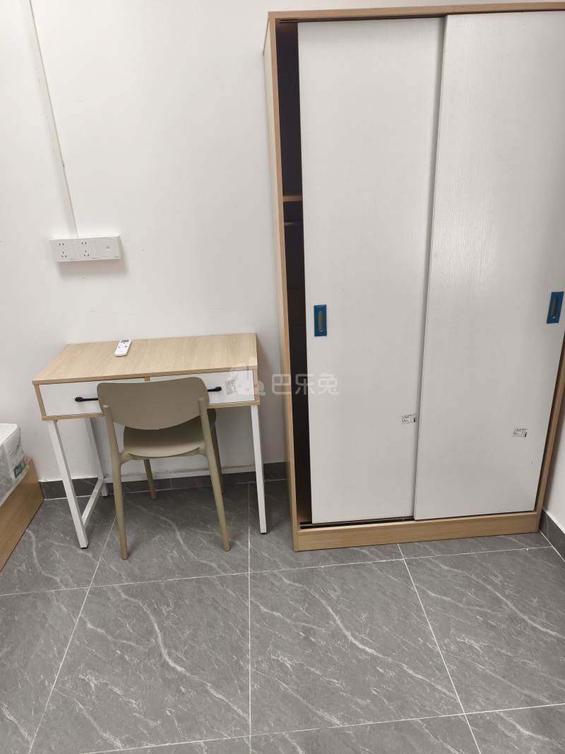 世界花园雅兰居15482861卧室图1