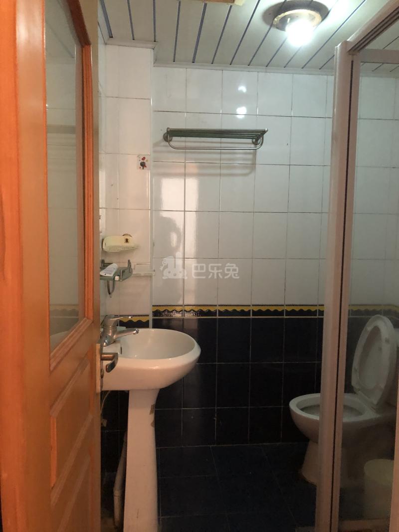 华师大一村15523629卧室图5