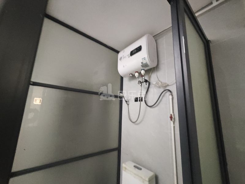 南水小区15544556卫生间图4