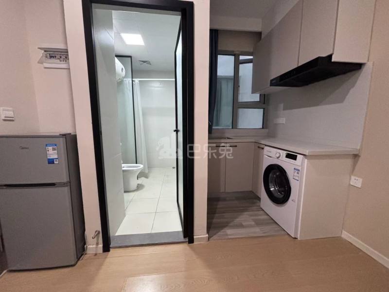 橙家公寓酒店15612226周边环境图3