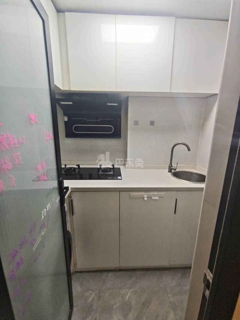 黎星苑一区B区（别墅）15638324厨房图4