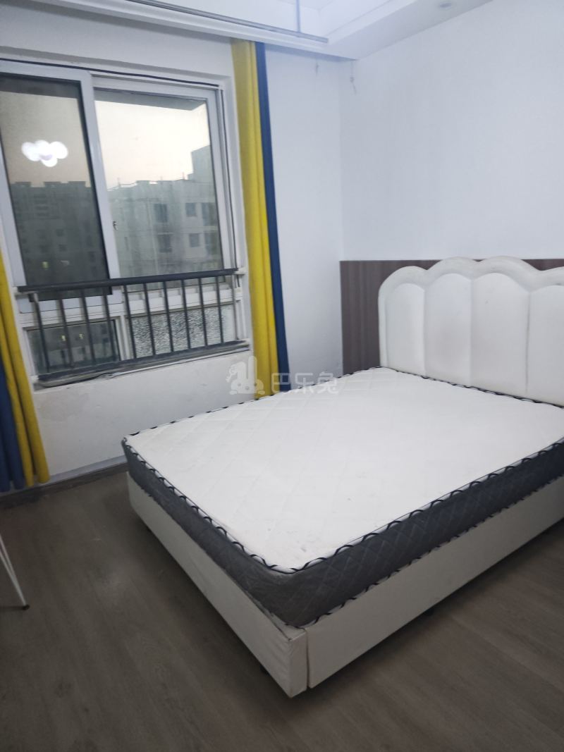 张弄富苑15671781卧室图1